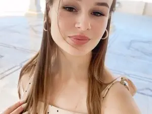 Myfreecams Watch Live Sex Cams of Lia_aa