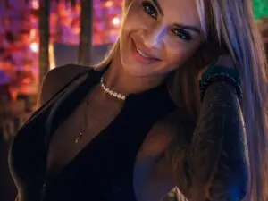 Myfreecams Free Live Porn of TiffanyMaze