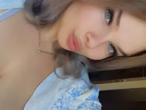 Myfreecams Watch Live Sex Cams of LittleNicole