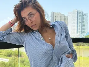 Myfreecams Live Sex Cam of CabinCrush