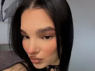 Streamate Live Sex Cam of Noirbeauty