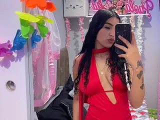 Streamate Sex Chat of MIA_BROWN69