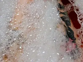 Streamate Free Porn Cam of Vixie_Pixie