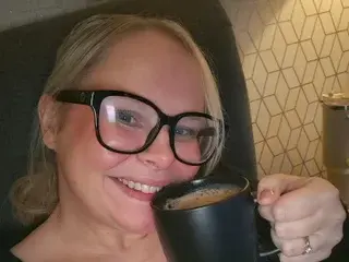 Streamate Sex Chat of Peachy_English_Blond