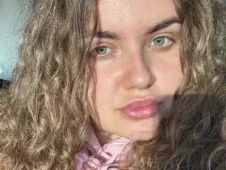 Streamate Free Live Porn of SincereGrace
