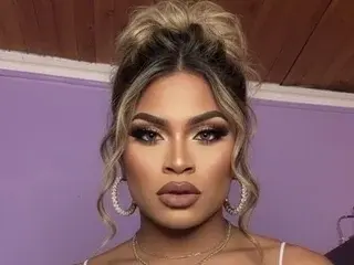 Streamate Live Sex of ELECTRASANCHEZ