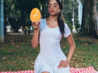 Streamate Sex Chat of BrizzaHolguin