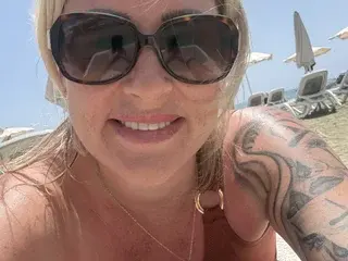 Streamate Best live sex cam show of LittleMissSweetLips