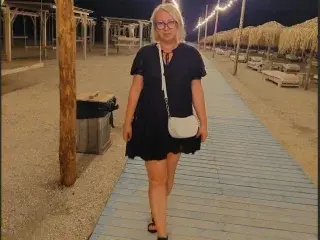 Streamate Free Porn Cam of DARLEENEx