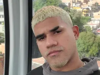 Streamate Live Sex of JHON_B