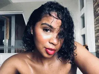 Streamate Sex Chat of LIISAMENDEZ