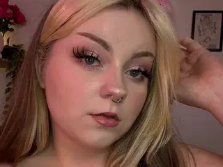Streamate Free Porn Cam of MaxineMoonxx