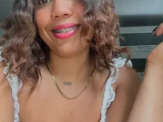 Streamate Adult Webcams of BustyGlow121