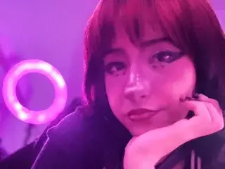 Streamate Free Live Porn of Mikaa_love