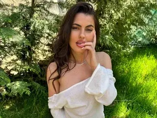 Streamate Watch Live Sex Cams of Yasminaa