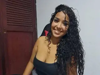 Streamate Free Porn Cam of Tatihot69
