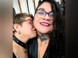 Streamate Adult Webcams of mistressmara_sumleah_bdsm