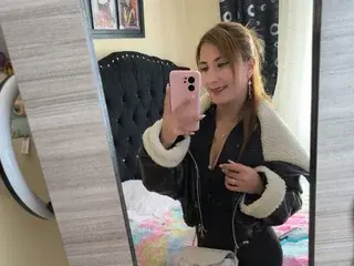Streamate Adult Webcams of Zarayyy
