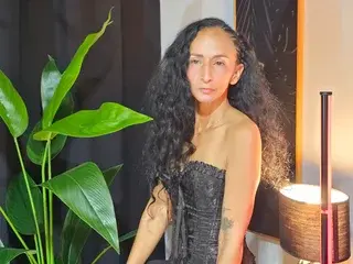 Streamate Watch Live Sex Cams of SamanttaLopez