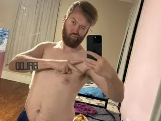 Streamate Nude Webcam of Vince69inch