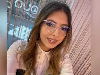 Streamate Best Webcam of ADELLYINN