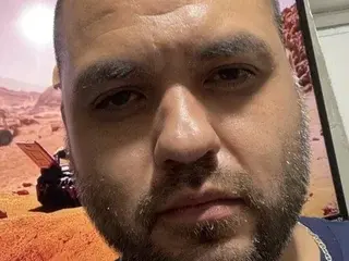 Streamate Sex Cam of Ehdgher64