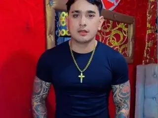 Streamate Live Sex of JHOVIPAIN