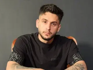 Streamate Private Sex Chat of TroyWade