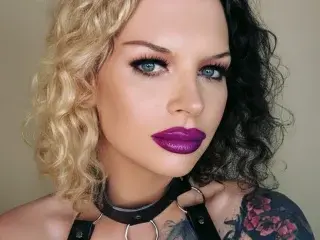 Streamate Adult Webcam of MissAliceBlack