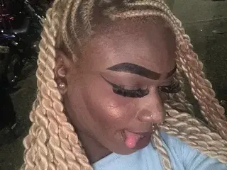 Streamate Watch Live Sex Cams of vicky_hottei