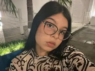 Streamate Nude Webcam of Ela_lovely