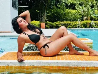 Streamate Live Sex Cam of scarlett_deeplove