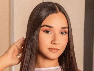 Streamate Live Sex Cam of VeraRivas