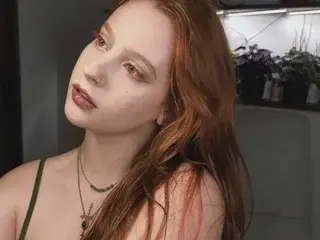 Streamate Live Porn of LadySlan