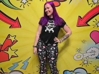 Streamate Watch Live Sex Cams of missgennyrock