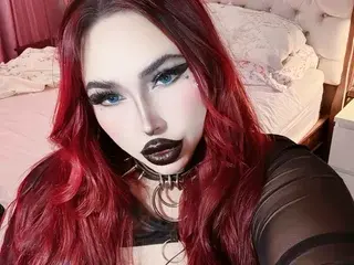Streamate Live Porn of belledarkgoddess