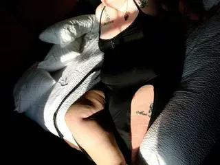 Streamate Private Sex Chat of LilGingerSnaps