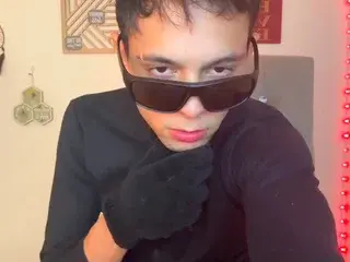Streamate Live Sex Cam of francoblessed