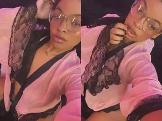 Streamate Adult Webcam of YazminJenner