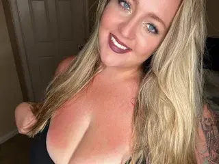 Streamate Live Porn of Queenbbw100