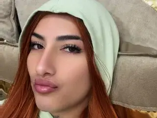 Streamate Free Porn Cam of EmilySaenss