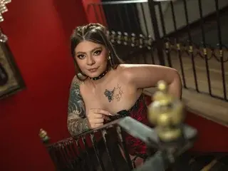 Streamate Live Sex Cam of LolaQuiin