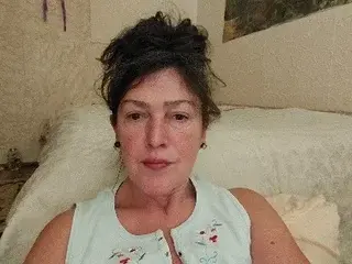 Streamate Free Live Porn of cougarcofee33