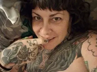 Streamate Adult Webcam of MissBansheeCvlt