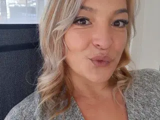 Streamate Free Porn Cam of queenfeetMaria