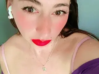 Streamate Free Porn Cam of LunaMaren
