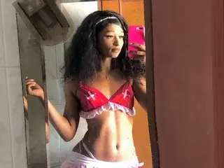 Streamate Adult Video Chat of Tiara_Ebonny
