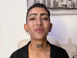 Streamate Sex Cam of Eri_hott