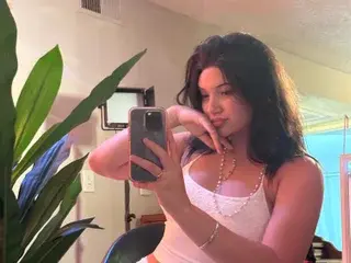 Streamate Sex Chat of ivyXrosee