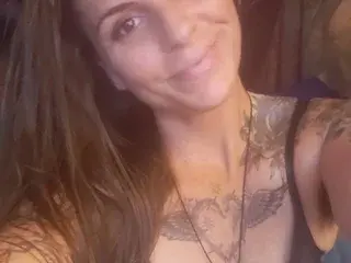Streamate Free Porn Cam of Ladyluvxo